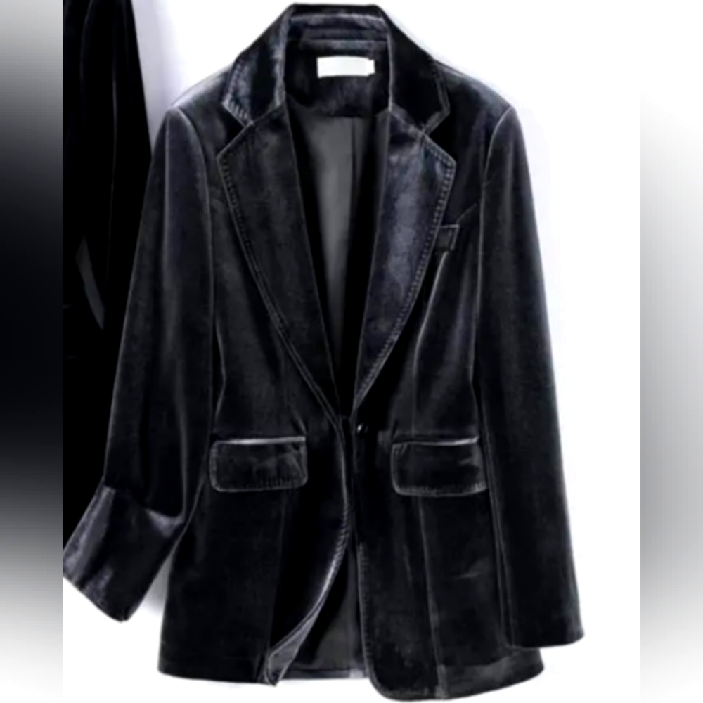 ZARA BLACK VELVET JACKET SIZE LARGE